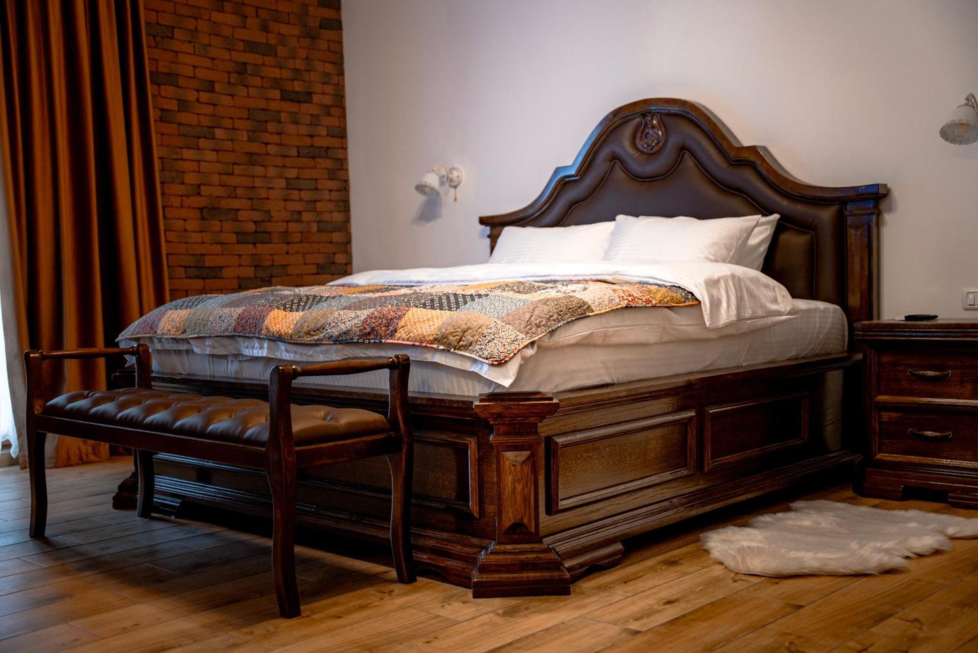 Boutique Marlen Bed & Breakfast Ghimbav Bagian luar foto