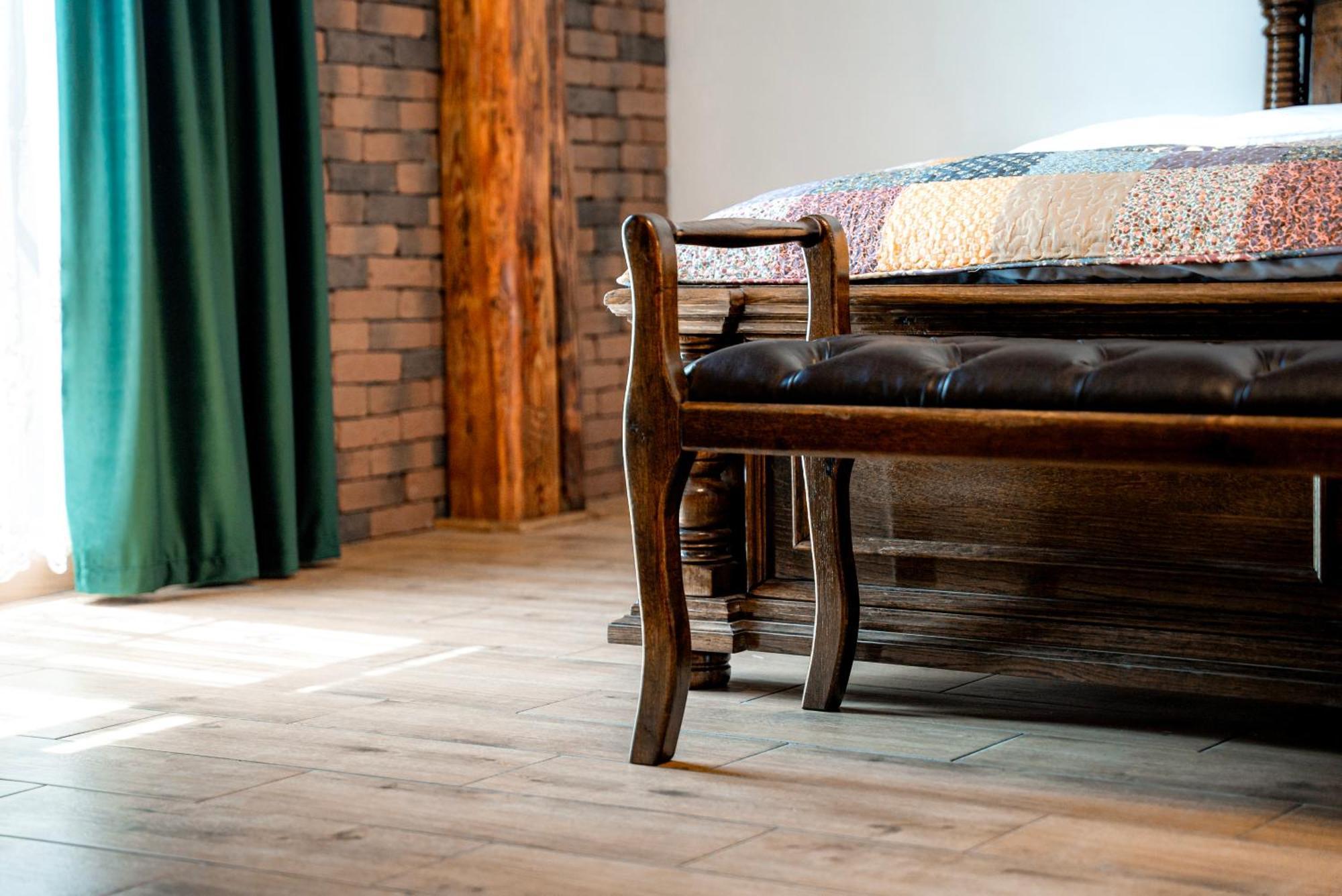 Boutique Marlen Bed & Breakfast Ghimbav Bagian luar foto